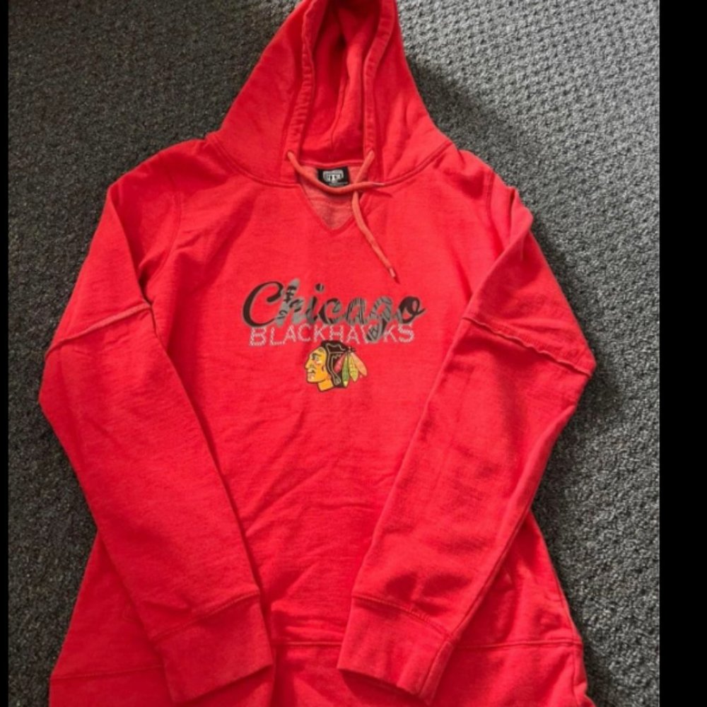 Blackhawks sweatshirt